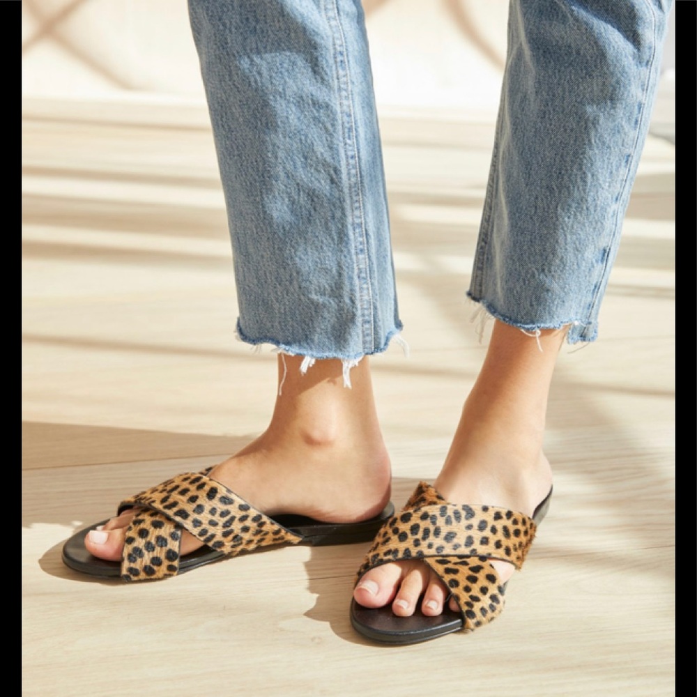 Jenni Kanye Crossover Sandal WOW!!!! Pony hair…